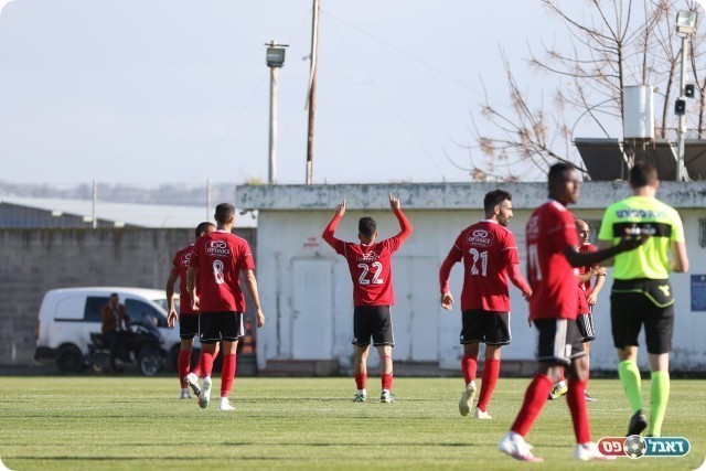 מה קורה בבאקה? הקבוצה בהתדרדרות (וואסים מוואסי)